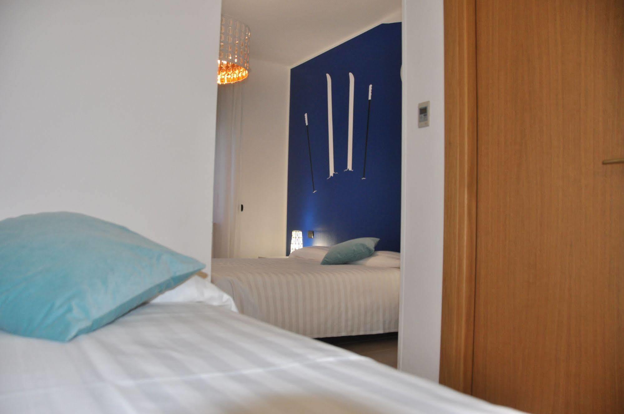 Lo Scoiattolo Piedmont Bike Hotel Pralormo Exterior foto